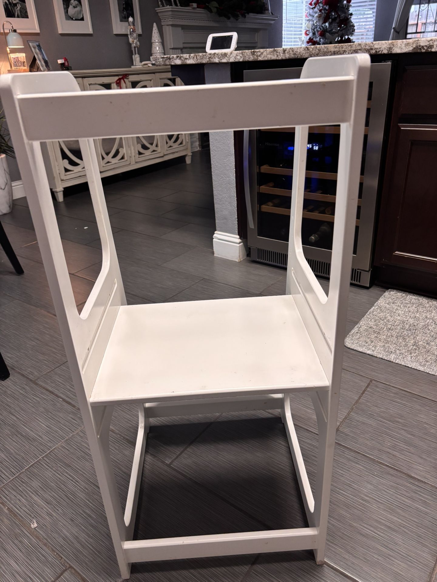 Kids Kitchen Step Stool/ Kitchen Helper