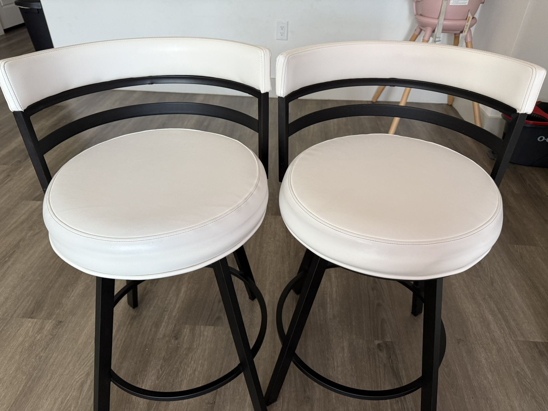 Island Chairs