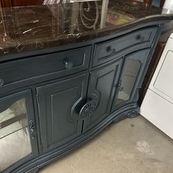 Buffet Cabinet 