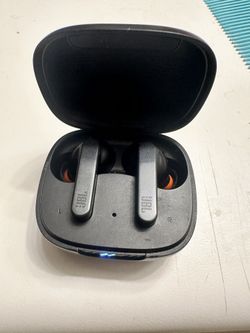 JBL live pro 2 + Headphones 