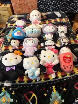 Sanrio Character Plush Lot of 14