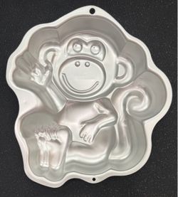 Wilton Monkey Shaped Aluminum Cake Pan