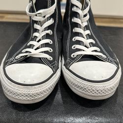 MENS SIZE 12 ALL STAR CONVERSE HIGH TOP