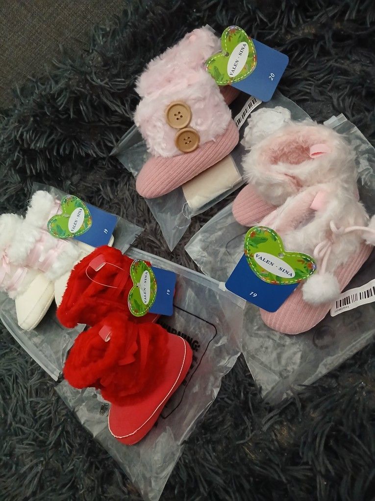 BRAND NEW LITTLE GIRL BOOTIES/BOOTS
