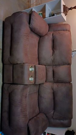 2 seat recliner sofa with center console