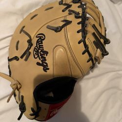 Rawlings  13” 1st Base Glove Right Hand Throw