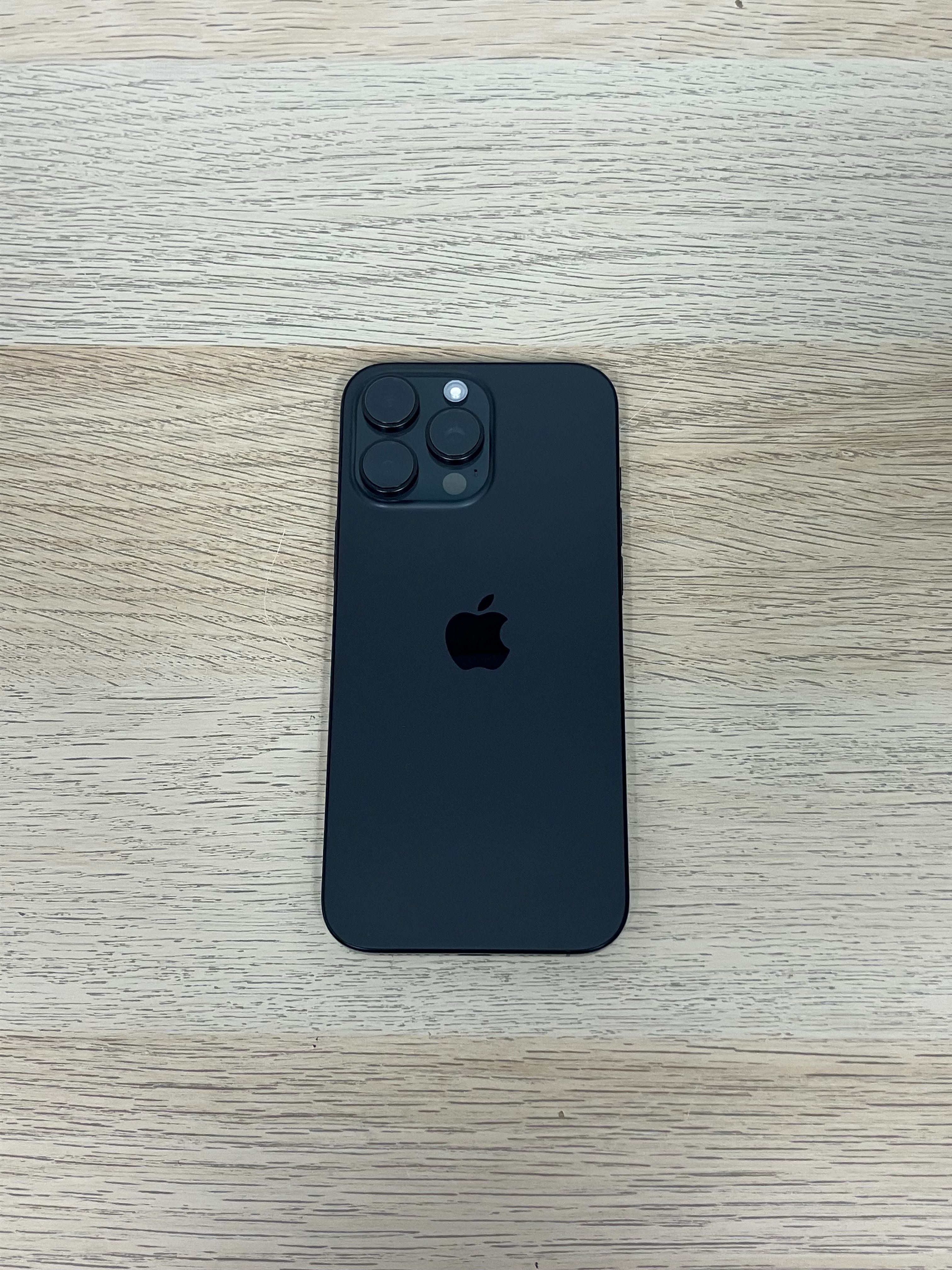 iPhone 16 Pro Max - AT&T/Cricket - 256GB