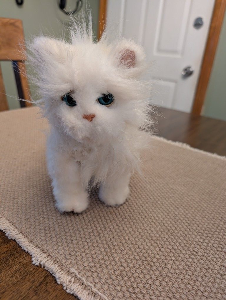 FurReal FRIENDS LOVELY WALKIN LULU KITTIES KITTEN CAT WHITE 2009 WORKS GREAT