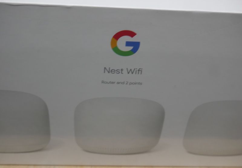   Google Nest WiFi 2200 Mbps Mesh Router and Two Points - Snow (GA00823). NEW 