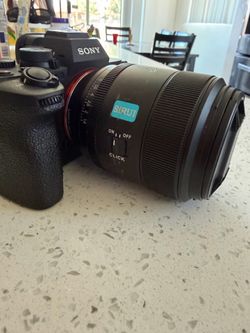 85mm 1.4 e mount lens