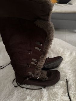 BOOTS (7)