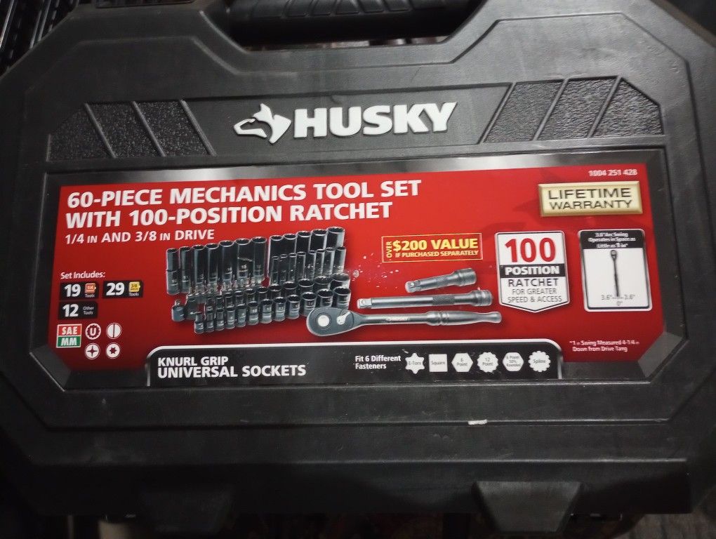 Husky 60 Piece Mechanics Tool Set