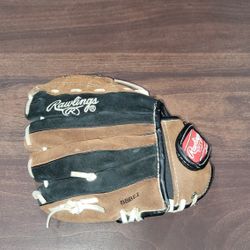 Rawlings YOUTH Size 10.5" RHT Right Hand Throw LEATHER Baseball Glove Mitt Excellent Condition Price Is Firm Cash Only 