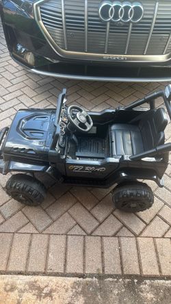 Kids electric car with remote control