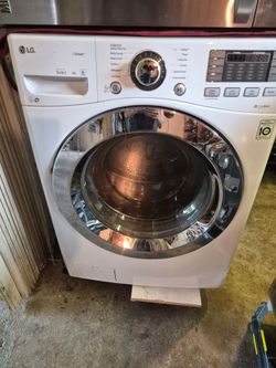 LG washer  works great  clean 2015 $200 price firm