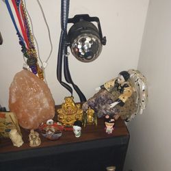 Very Good Chinese Collectibles And China