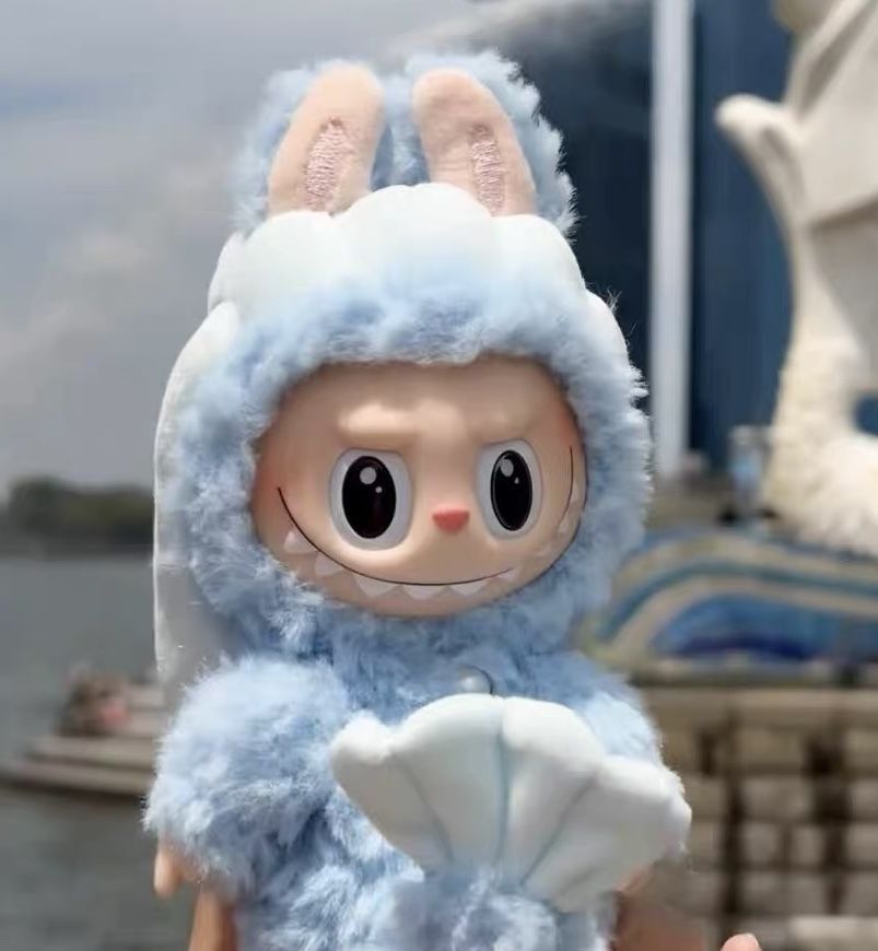 Preorder POP MART Labubu Bunny 17cm Exclusive