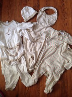 Baby gap lot size newborn size