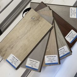 Laminate Flooring 