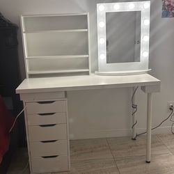 Full white vanity