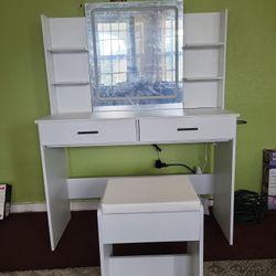 Vanity Desk