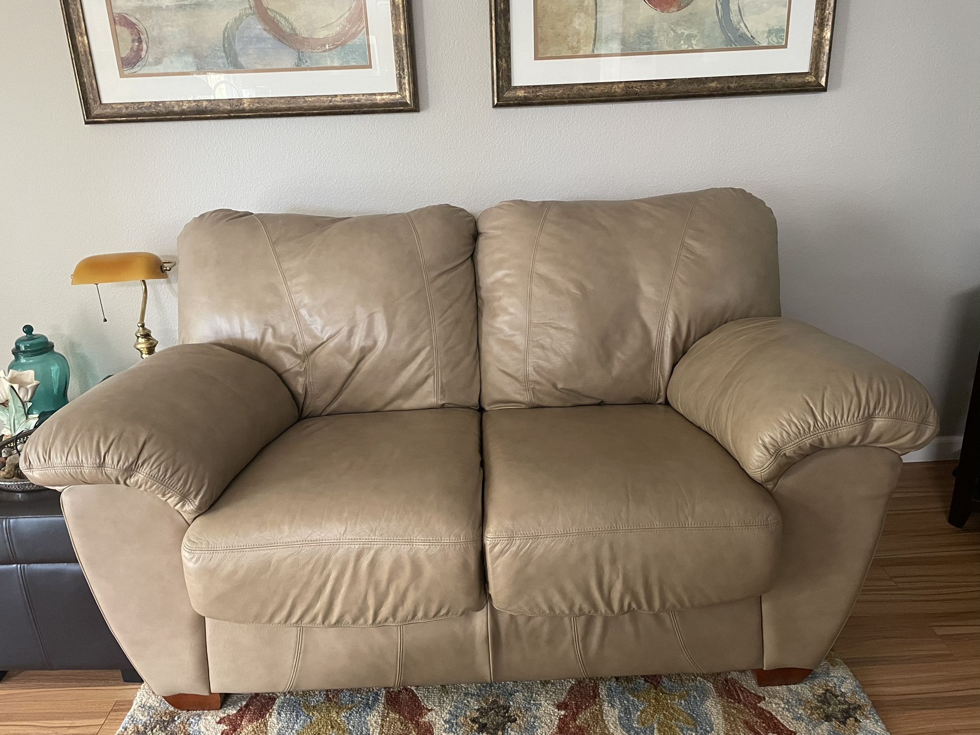 Leather La-Z-Boy Loveseat