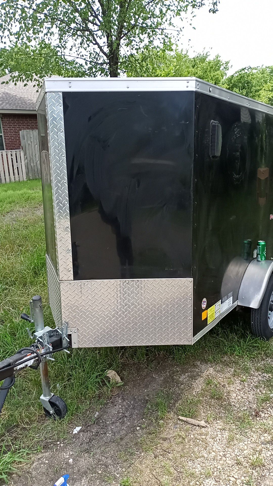 E-Series enclosed utility trailer perfect for tools small moving projects or anyting else fully enclosed weatherproof