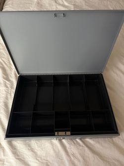 Cash Box with Coin & Bill Organizer – No Key