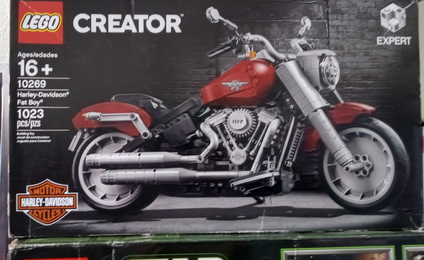 LEGO Expert Harley Davidson Fat Boy NEW and Sealed