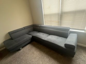 🛋️ Modern L-Shaped Sectional Sofa – Excellent Condition