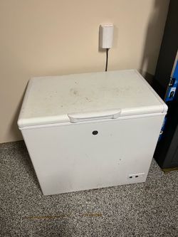 GE garage ready chest freezer 8.8cuft