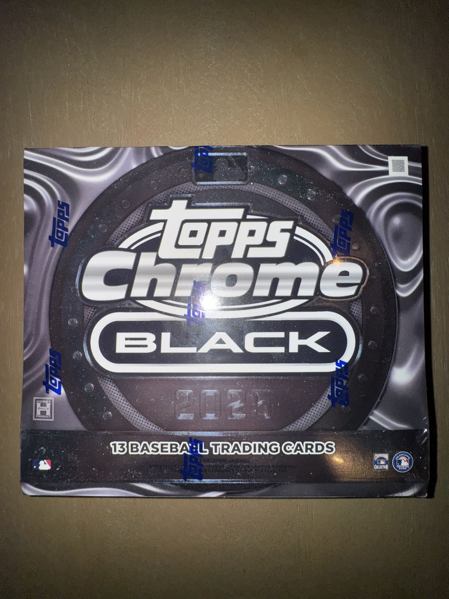 2025 Topps Chrome Black Baseball Hobby Box