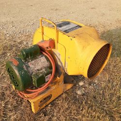 Dayton Farm Duty Blower