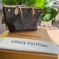Authentic Louis Vuitton Neverfull Pm Monogram Canvas Tote Bag