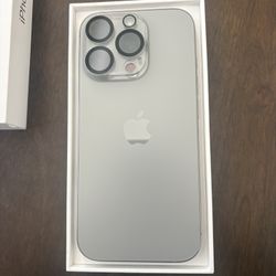 Apple iPhone 16 Pro
