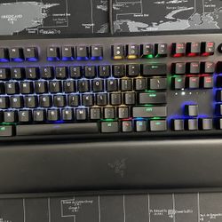 Razer Blackwidow Elite Mechanical keyboard - Wired (Green switches Tactile & Clicky)