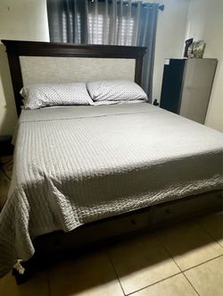 Cal King Bed