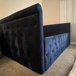 Navy Blue Full Size Daybed