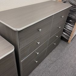 3PC SET OF DRAWERS PICK UP TODAY $500