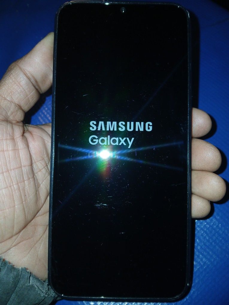 6.5" Samsung Galaxy A14 5G 64GB MetroPCS by T-Mobile carrier unlocked Android 13 2023