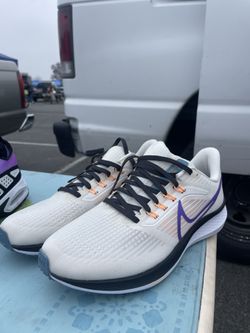 Nike air Zoom Running Shoes 