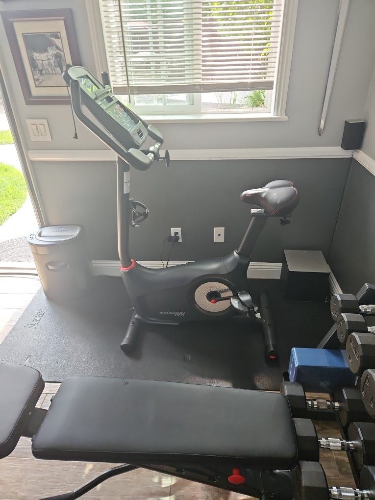 Schwinn 170 Exercise Bike