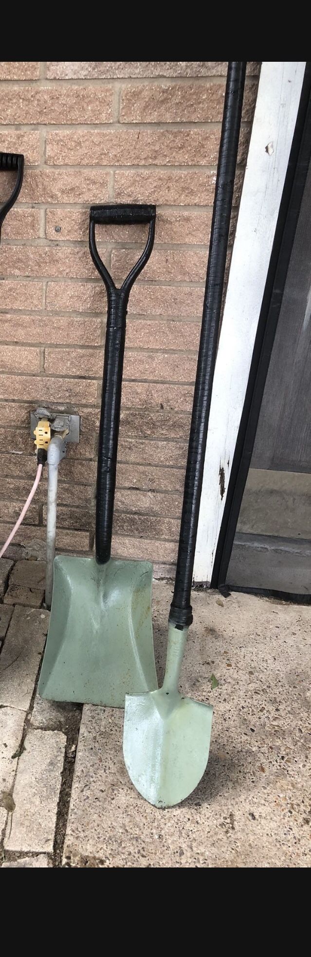 Shovels / Palas $12 Each