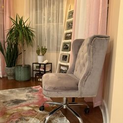 Adjustable Grey Velvet Office Chair