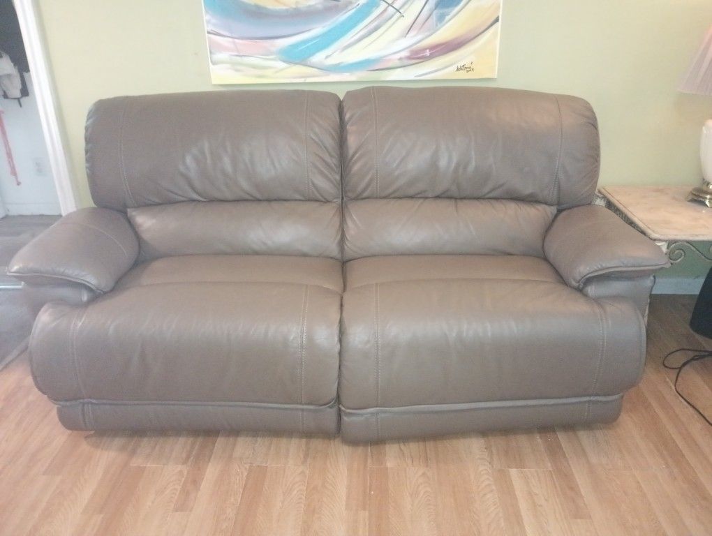 Lazyboy Grey Leather Oversized Double Recliner