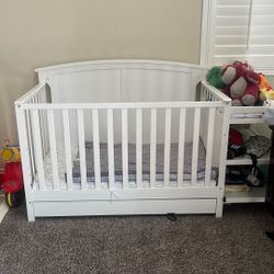 White Baby Crib