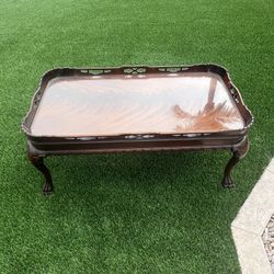 Antique Coffee Table With Glass 