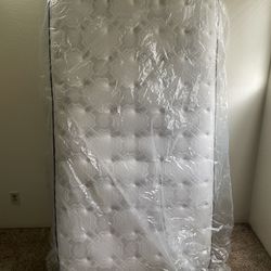 twin mattress 