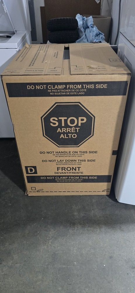 Ge Dishwasher 24w) I Can Help You With Free Delivery Within 10 Miles Distance