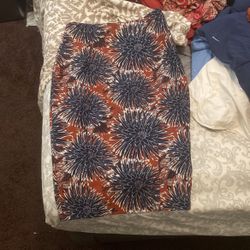 Womens H&M High Wasted Pencil Skirt - Sz 6